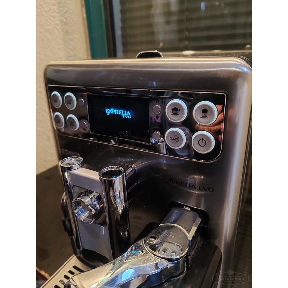 Kifutó modell Saeco Exprelia Evo  (felújított, garancia 6 hó)