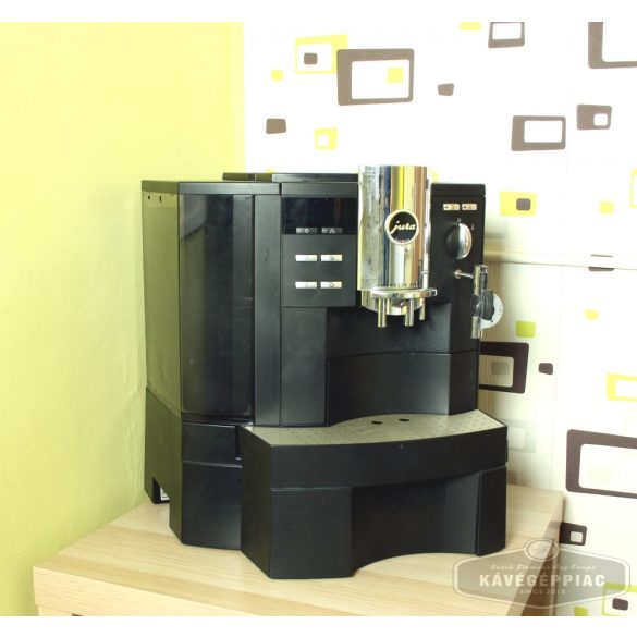 Jura Impressa XS90 kávégép gőzölő fejjel (felújított garancia 12 hó )