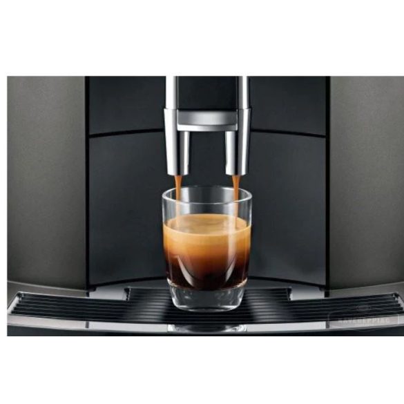 Jura Impressa E8 dark inox kávégép (felújított 12 hónap garancia)