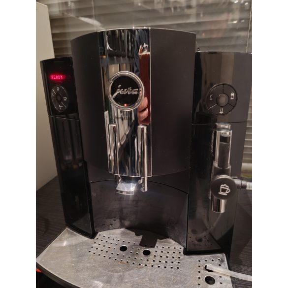 Jura Impressa C9 kávégép szépséghibás* (felújított, garancia 12 hó)