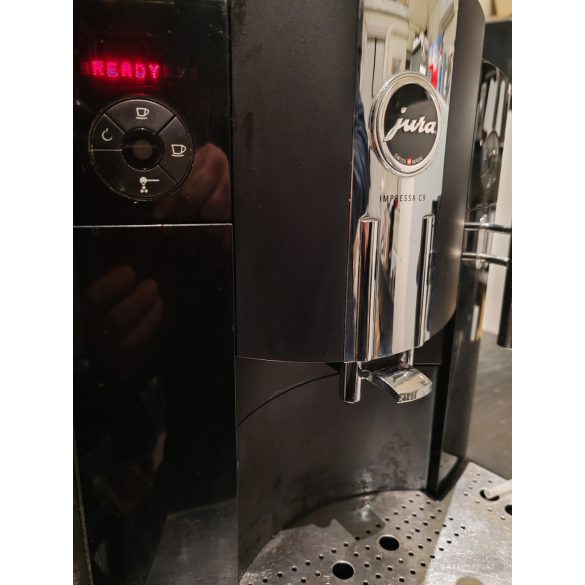 Jura Impressa C9 kávégép szépséghibás* (felújított, garancia 12 hó)