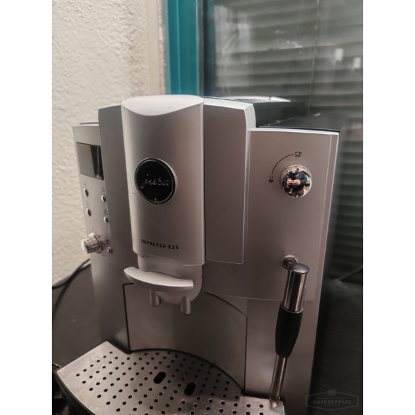 kifutó darab DK Jura Impressa E25 (felújított  garancia 6 hó)