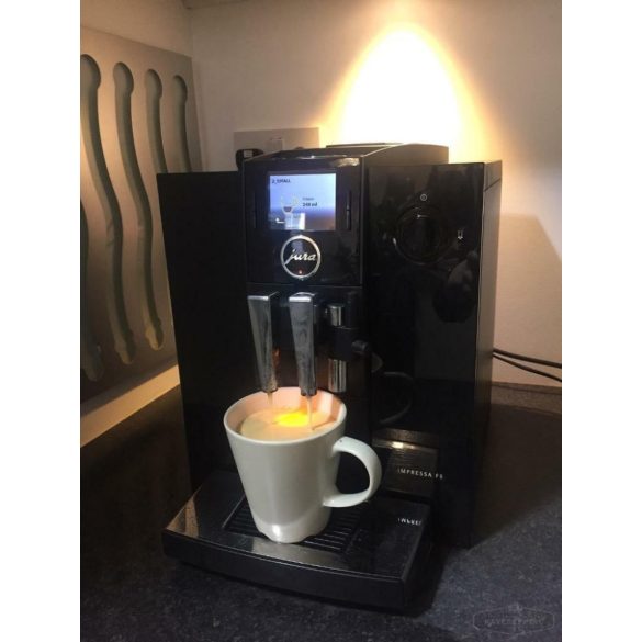 Jura Impressa F8 piano  kávégép (felújított garancia 12 hó vagy 3000 adag)